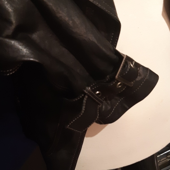 Womens leather jacket - Picture 7 of 8